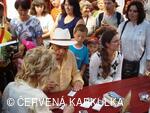 Setkání Jeníčků a Mařenek 2010 - autogramiáda Jana Přeučila